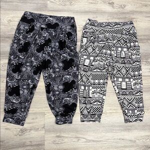 2 Pair LA12ST Black & White Cropped Pull On Women's Pants with Pockets One Size